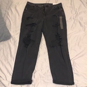 American Eagle Mom Jean